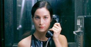 Trinity (Carrie-Anne Moss) in The Matrix.